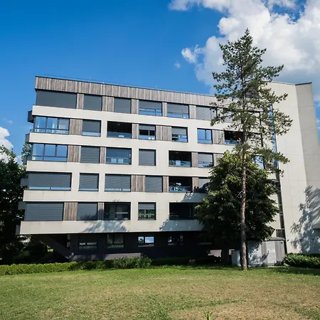 Epinest Lejlighed Tuzla
